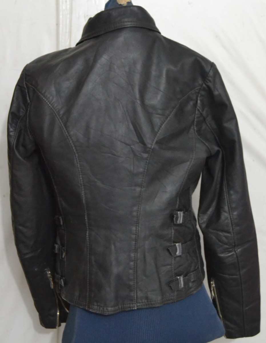 ZIPP Pockets Zipper Women’s German Motorcycle Leather Jacket (B-56)