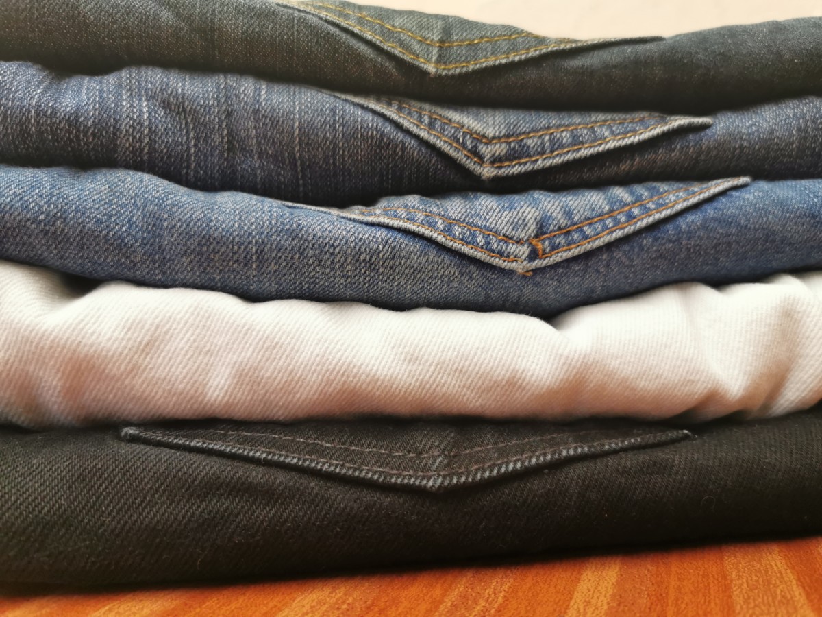 vintage denim jeans: Levi's, Lee, Wrangler