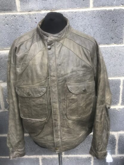 VERA PELLE Men's Type A2 Stylish Leather Jacket (S-AE39)