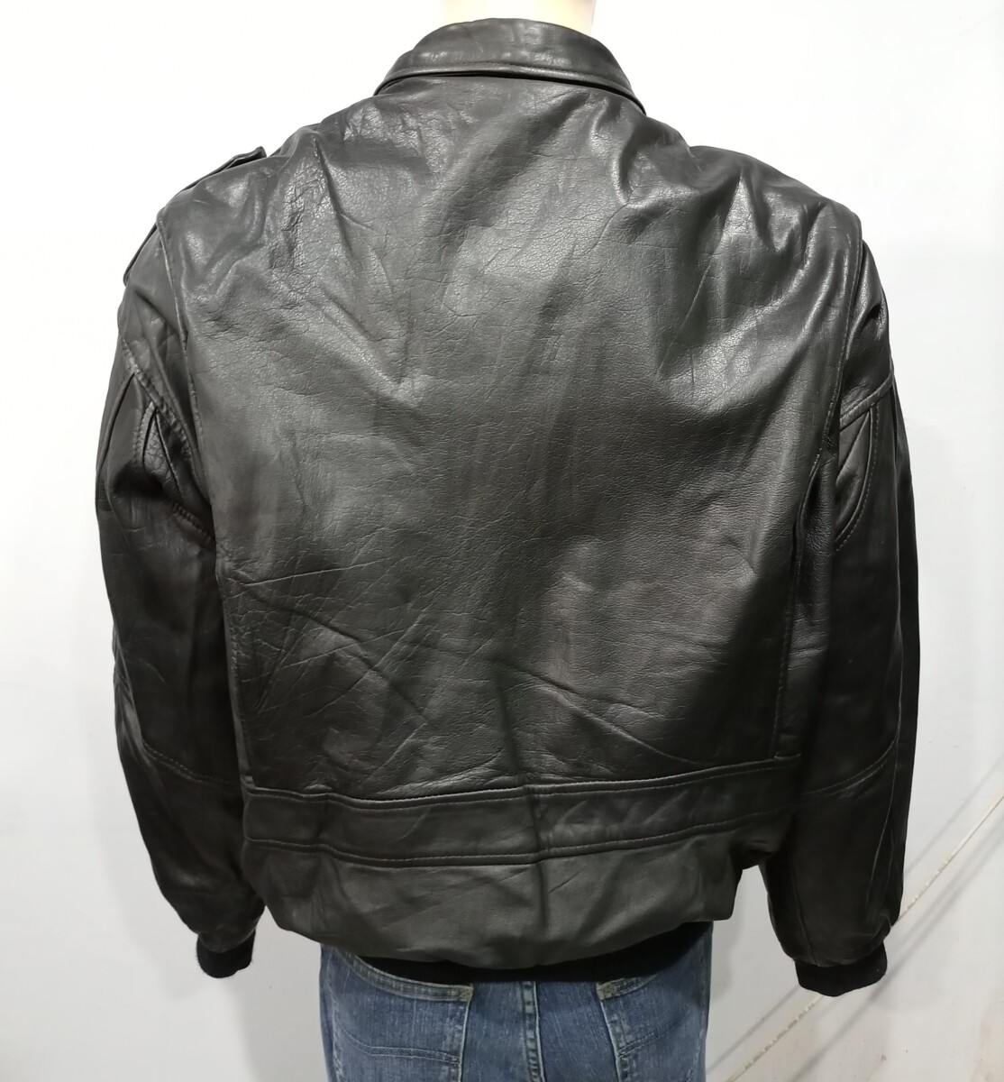 Men’s Type A2 Flight Bomber Leather Jacket With (M-S21)