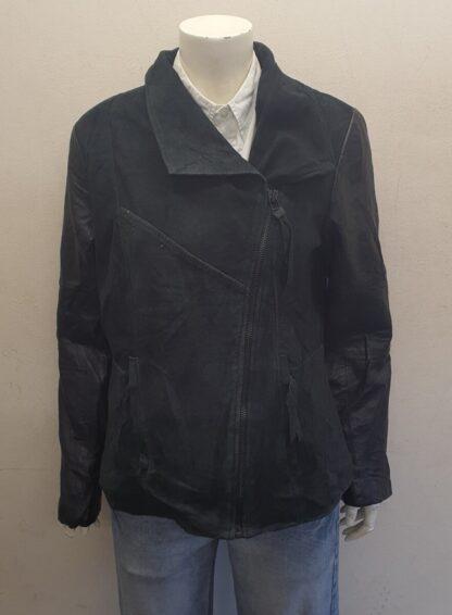 LOVE HAPPENS Women's Stylish Leather Jacket (M-M66)
